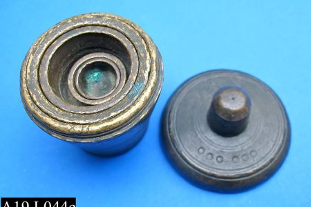A19_L044c.jpg