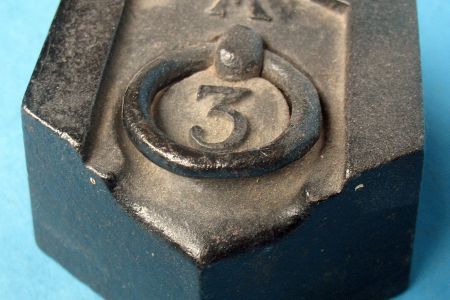 A22B007a.jpg