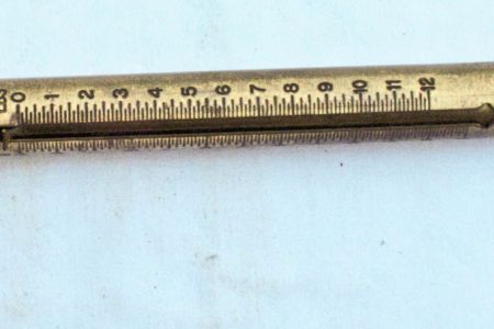 A22B081a.jpg