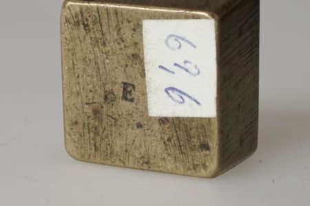 A24_B052b.jpg