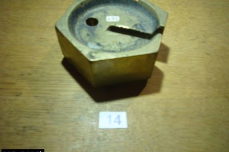 A25_B006b.jpg