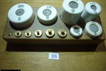 A25_B009b.jpg