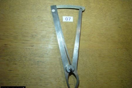 A25_B107b.jpg
